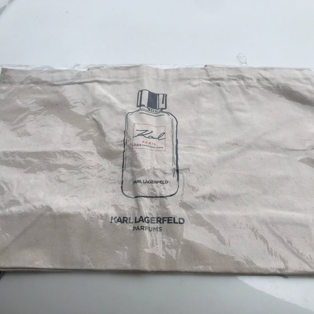 Woman big tote bag. By Carl Lagerfeld